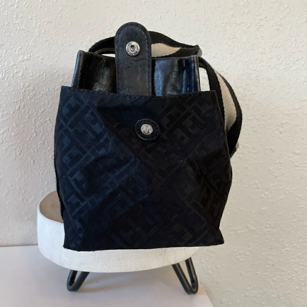 Tommy Hilfiger Handbag EUC